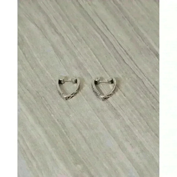 John Hardy Sterling Silver 18kt Yellow Gold Hinged Huggie Hoop Earrings - Picture 3 of 8